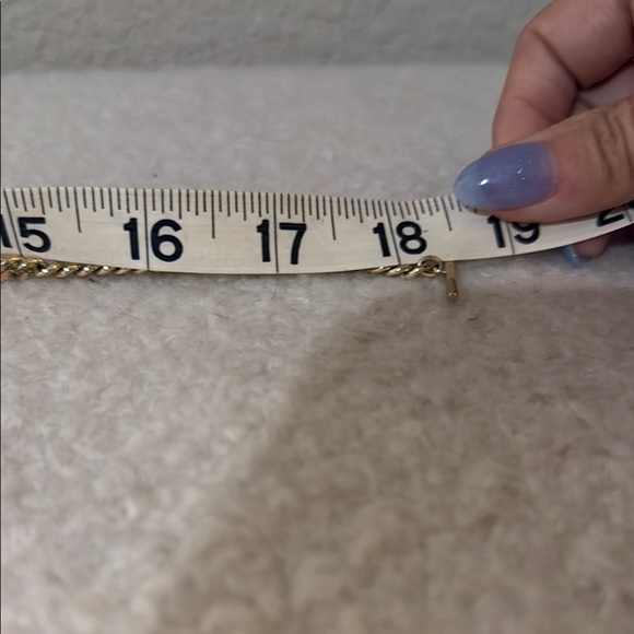 Evereve Elegant Gold Chain Necklace - Picture 2 of 4